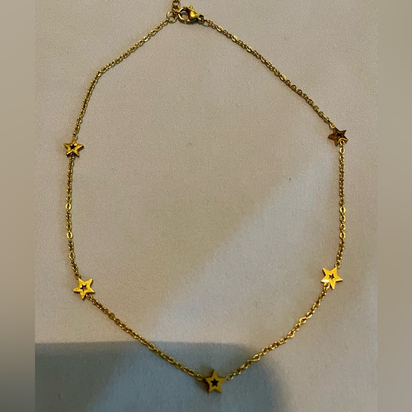 Jewelry - Dainty Gold Stars Station Choker